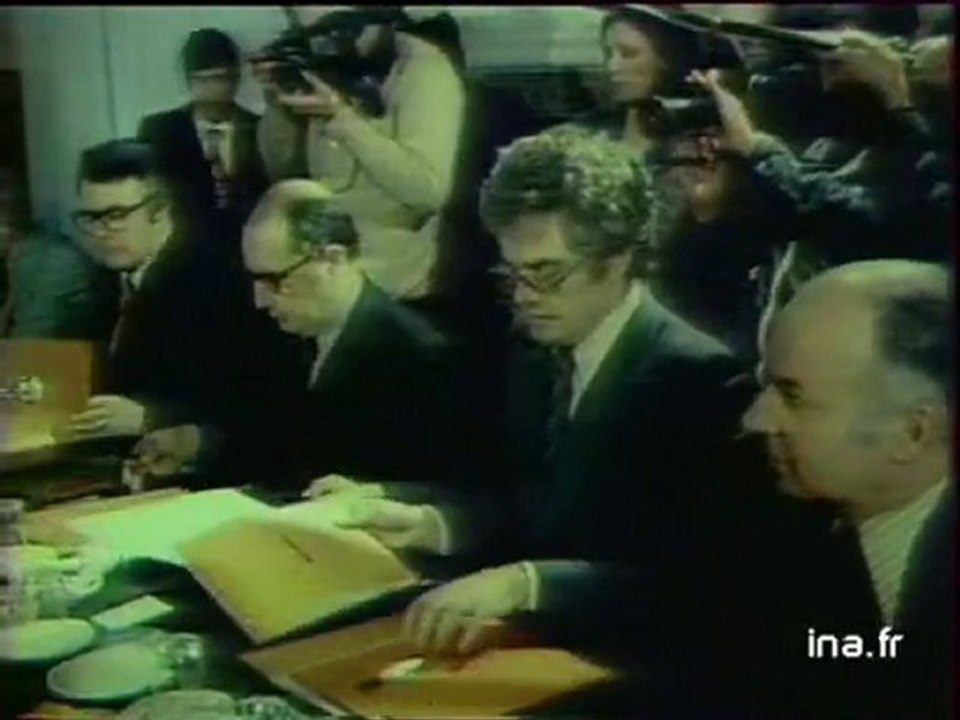 MITTERRAND à Alger