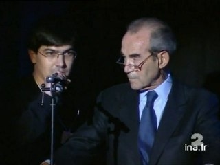 INTERRUP. DISCOURS BADINTER