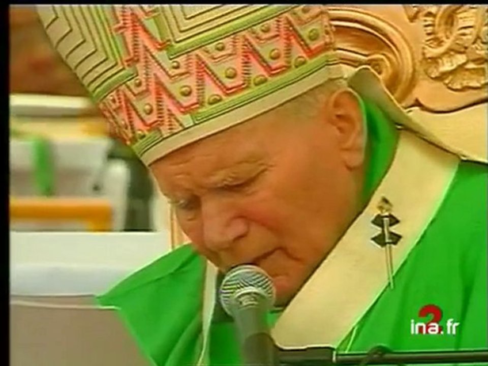 LE PAPE A CUBA