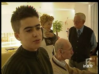 Montpellier : des retraités s'initient à l'Internet avec des jeunes