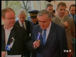 Chômage en France : Jean-Pierre Raffarin  a estimé que "la route de l'espoir est