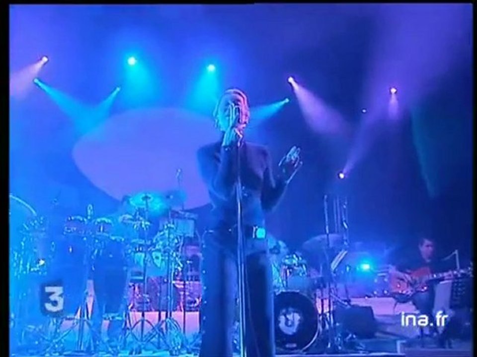 Sheila  fête quarante ans de carrière à l'Olympia