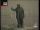 Renversement de la statue de Saddam Hussein - Archive vidéo INA
