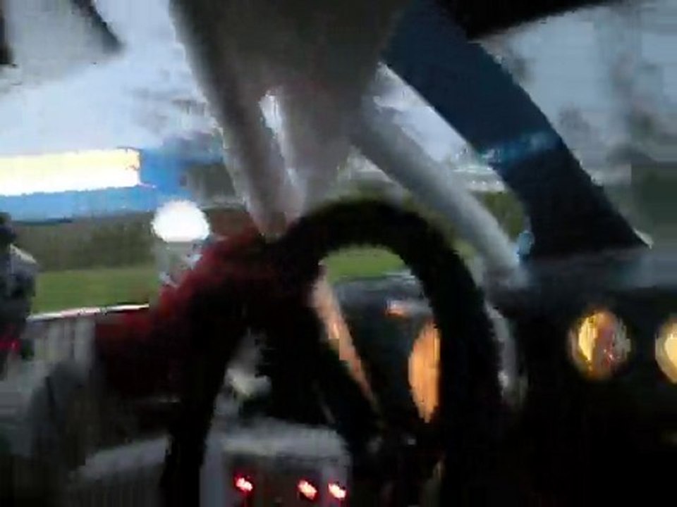 DRIFT RACECAR DE L'INTERIEUR AVEC WILLY THE KID