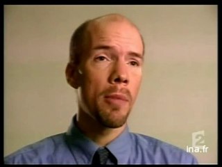 [Environnement : Ours polaire en détresse]