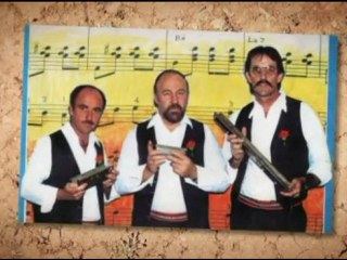 Besame Mucho - Henri Tarquin - www.ALLIAX.net