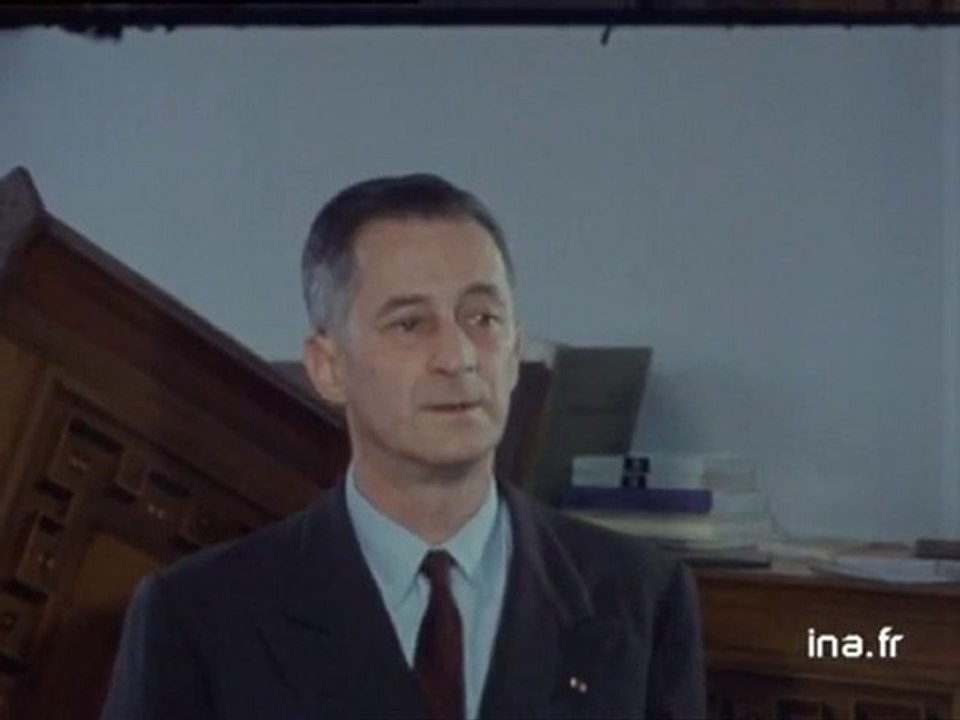 Situation universitaire : Nanterre rue d'Assas fac Sciences Vincennes