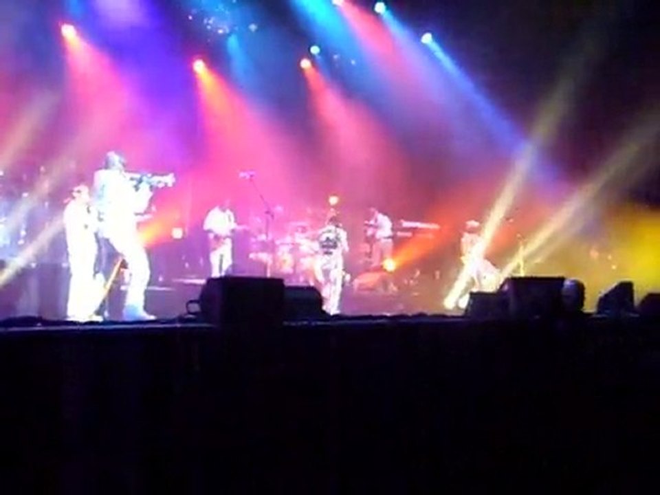 Intro Kool and the Gang Lille 19.10.10