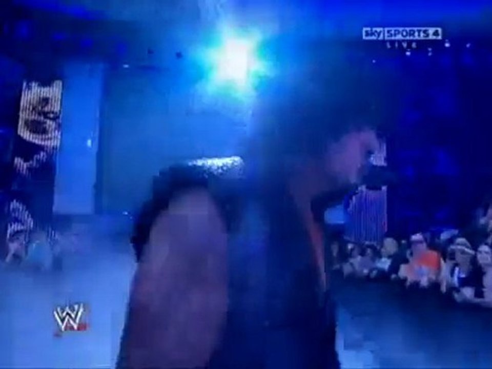 Bragging Rights 2010 Undertaker vs Kane 1/2