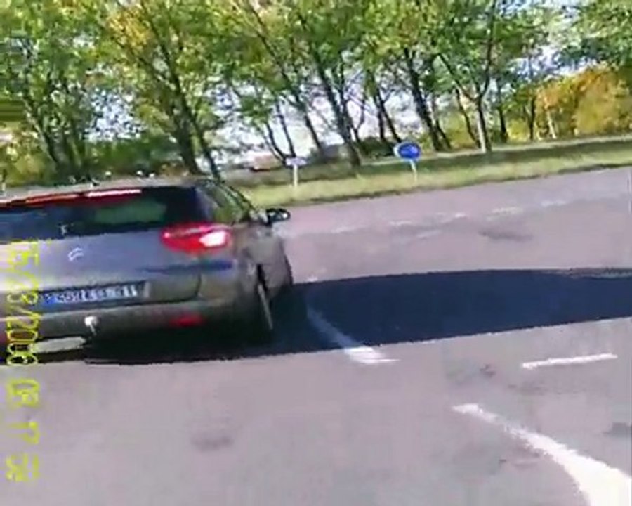 Caméra embarquée moto DR 350 suzuki