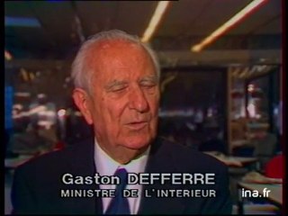 Gaston Defferre à propos de la fusillade de la rue Rossini.