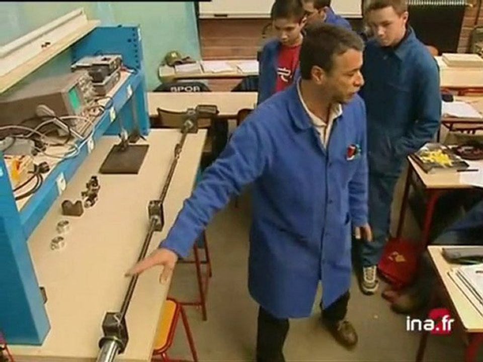 Mesures de Jack Lang sur l'avenir du collège