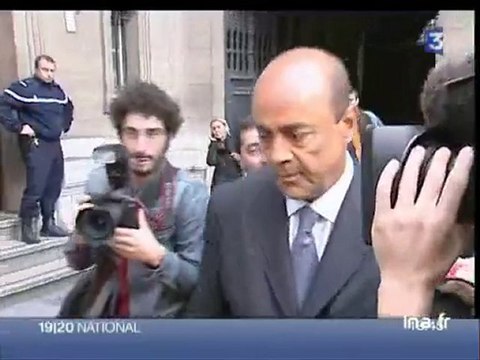 [Plateau brève : Pasqua et Falcone inculpés]