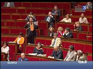 Polémique autour du projet de loi de Brice Hortefeux