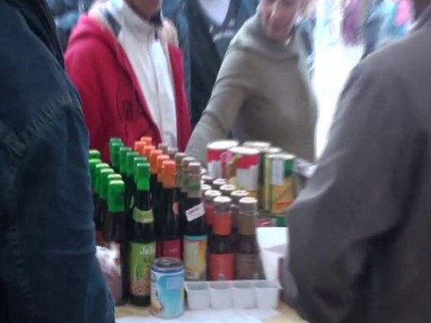 ترجمة لكلمة سفير ماليزيا لوجدة سيتي خلال مهرجان الشاي وجدة