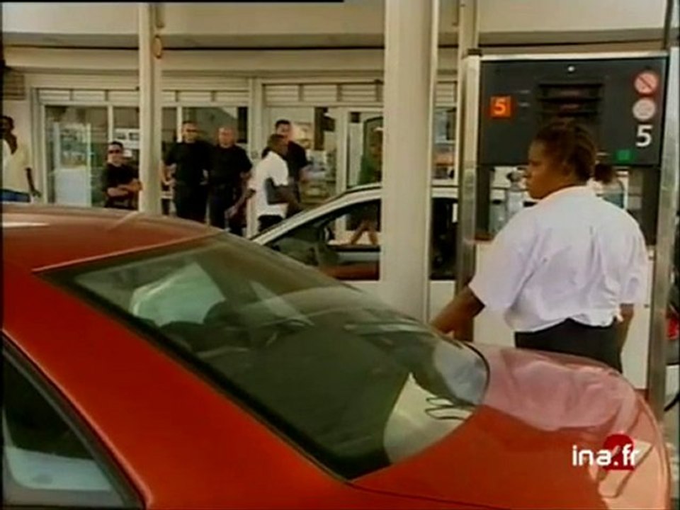 [Guadeloupe : grève pénurie essence]