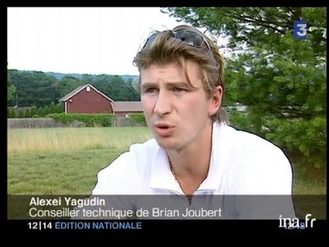 Portrait du patineur Brian Joubert