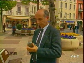 Le téléphone mobile numérique sans fil experimenté à Valence