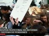 Francia; discuten texto final de reforma al sistema de pensiones
