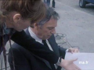 Yves Montand sur le tournage du film "La Menace" à Bordeaux - Archive INA