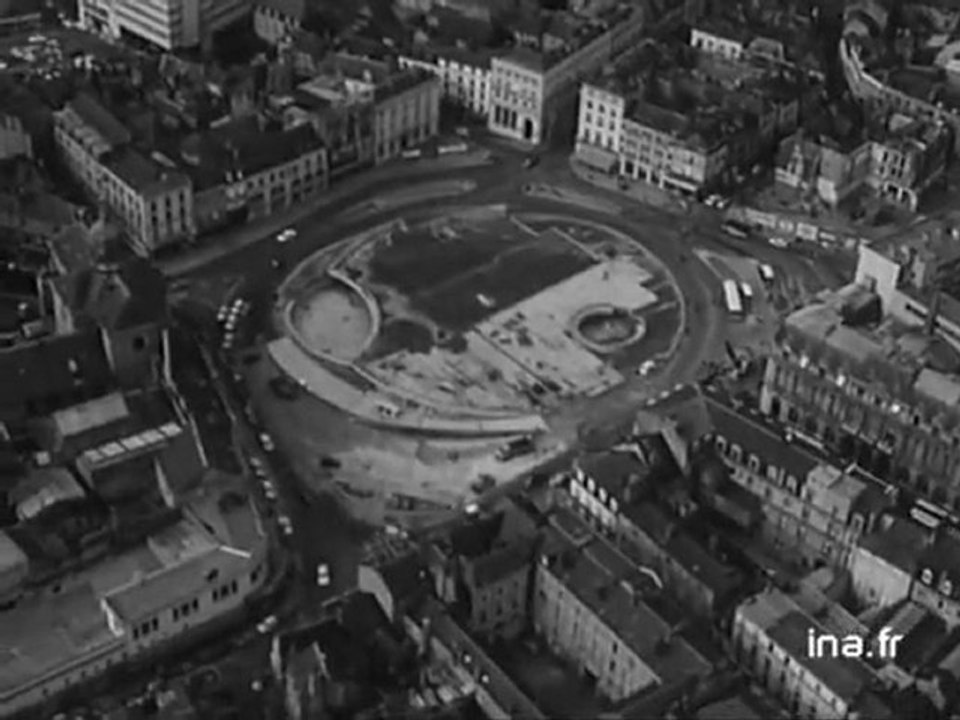 Le Mans : visite commentée de la ville en avion, par les "Ailes du Maine"