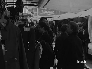 Le Mans : Interview des commerçants et des acheteurs du dernier marché de la place de la Républiq