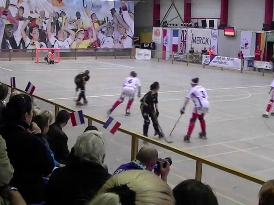 RINK HOCKEY - CHAMPIONNAT D'EUROPE FEMININ 2010 - U20 France / Allemagne Part 3
