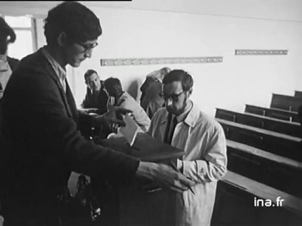 Vote des étudiants sur les examens