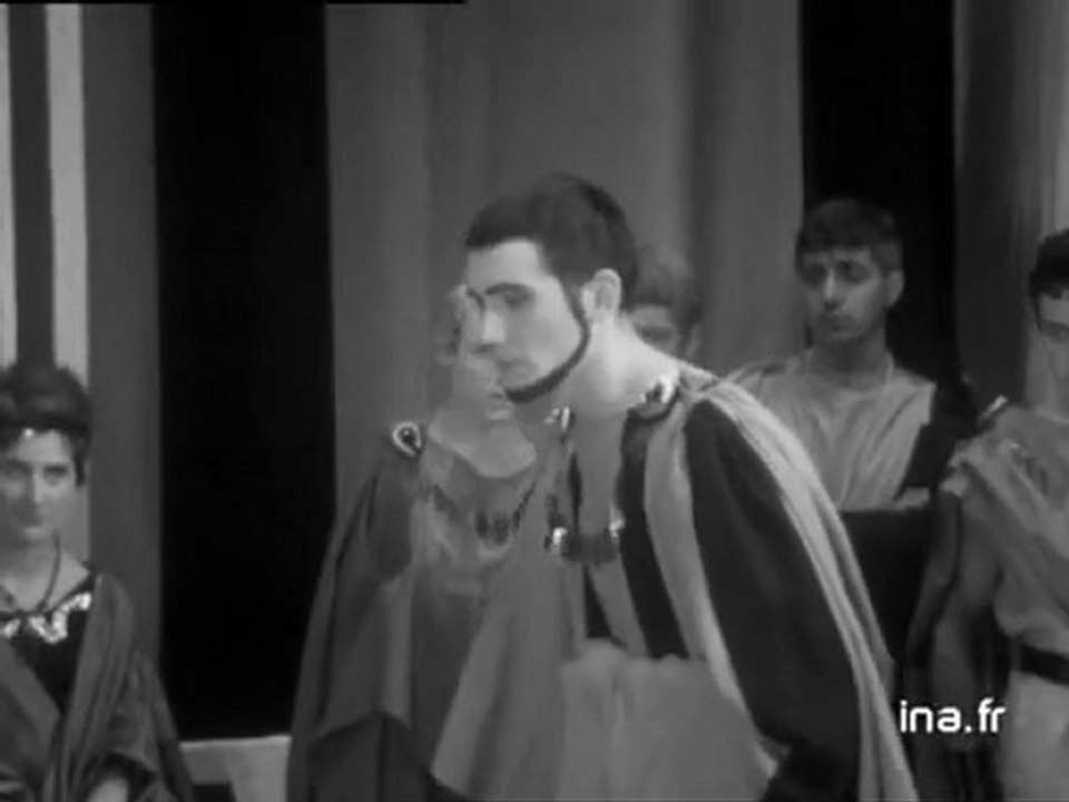 Caligula au Théâtre universitaire de Nancy