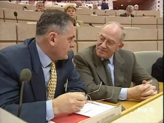 Départ Olivier GUICHARD ; réactions des conseillers régionaux de droite