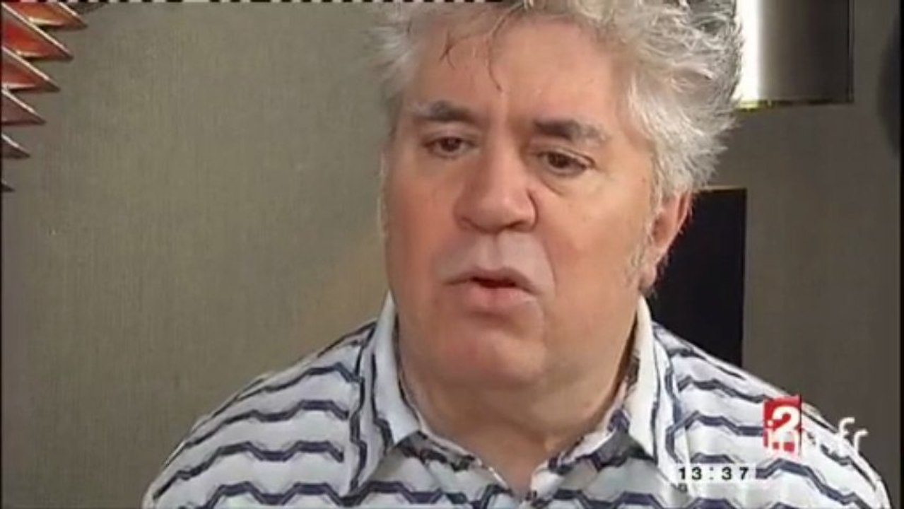 ALMODOVAR "ÉTREINTES BRISÉES" au Festival de Cannes - Archive vidéo INA
