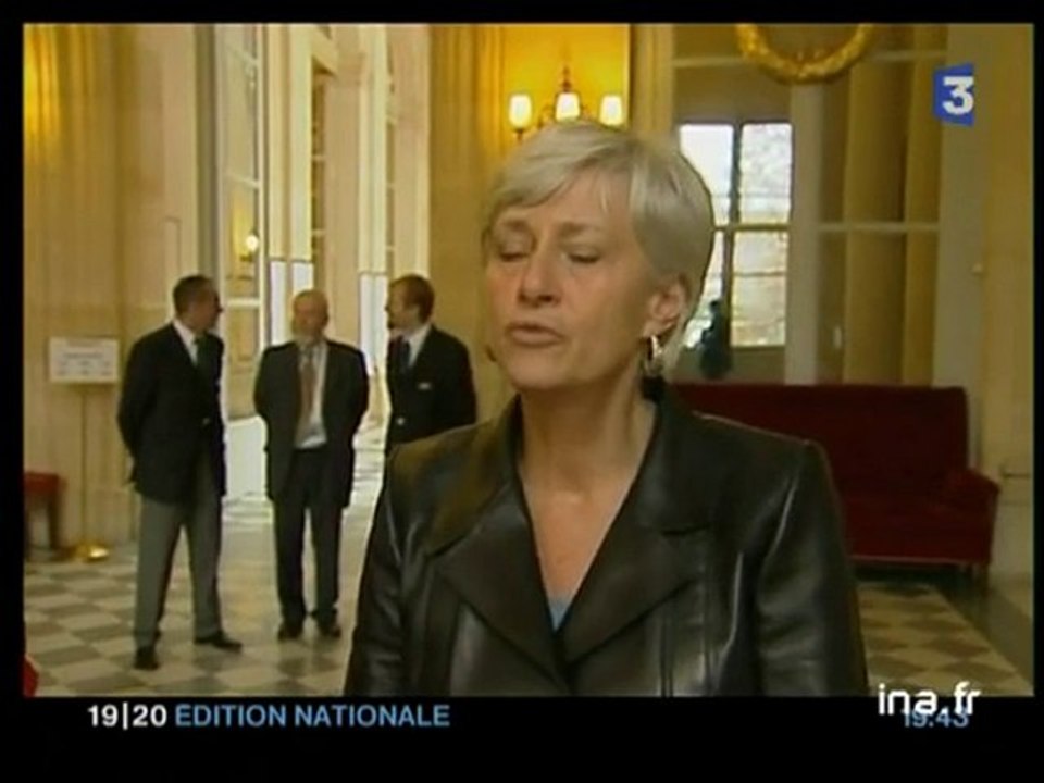 [Abandon du CV anonyme]