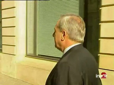 [Réactions Charles Pasqua]