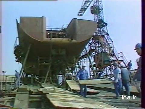 Lancement du chalutier SAINT PIERRE pour Saint Pierre et Miquelon