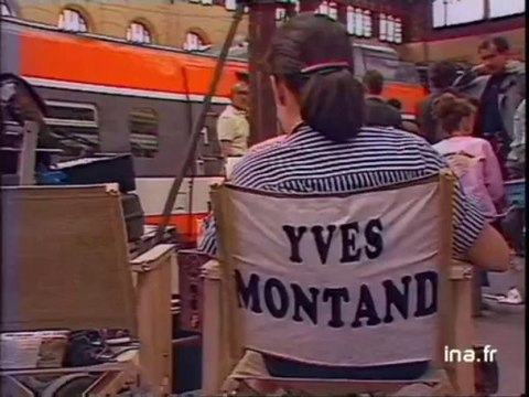 Tournage de Trois places pour le 26 avec Yves Montand à Marseille - Archive INA