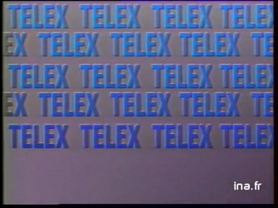 Telex : Mitterrand  en Egypte / Nakasone/S.Hussein -Baker dans le Golfe -F1 Adelaïde
