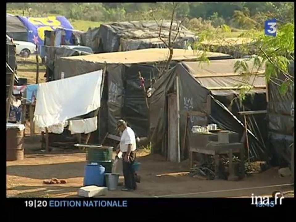 [Brésil : paysans sans terre]