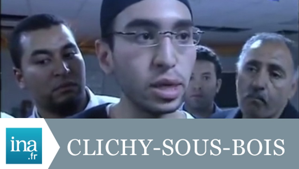 La police tire des lacrymogènes dans la mosquée de Clichy-Sous-Bois - Archive INA