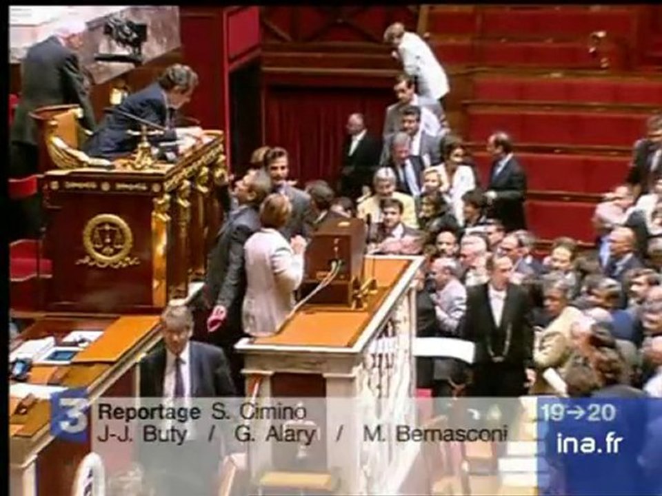 Réactions au discours de politique générale de Jean Pierre Raffarin