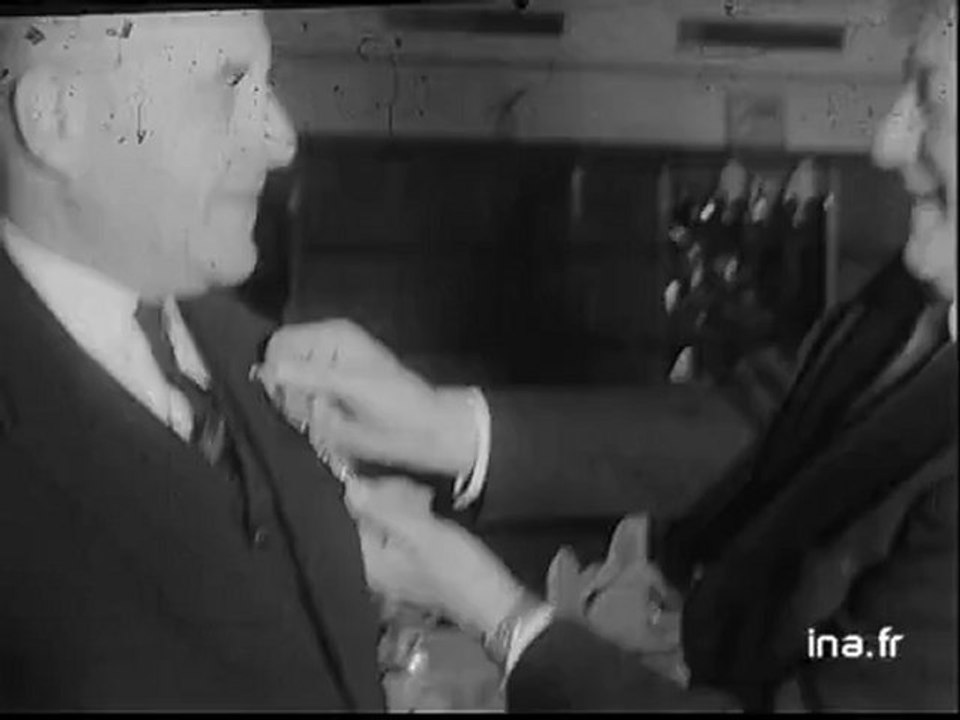 Médaille remise à Louis Pradel