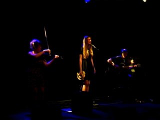 ELLy J. Acoustic Trio - Lost - Live @ Théâtre en Rance 2010