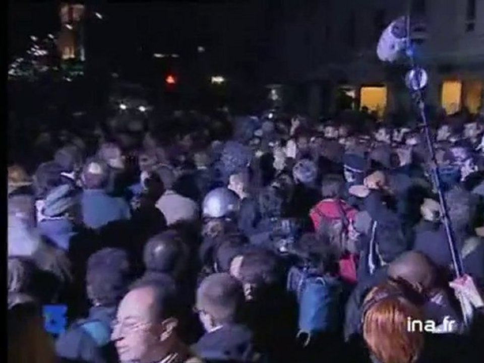 [Elections municipales 2001 : Paris, fête à gauche et amertume à droite]
