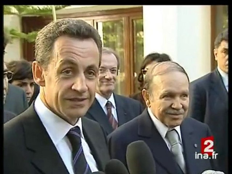 [Nicolas Sarkozy en Algérie]