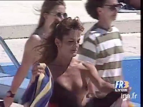 Journée mondiale du naturisme à Villette d'Anthon - archive vidéo INA