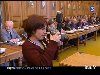 Election de Christophe Béchu, plus jeune président de conseil général