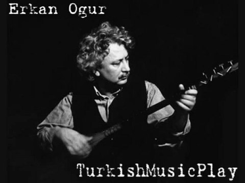 Erkan Ogur Karsida Gorunen Ne Guzel Yayla