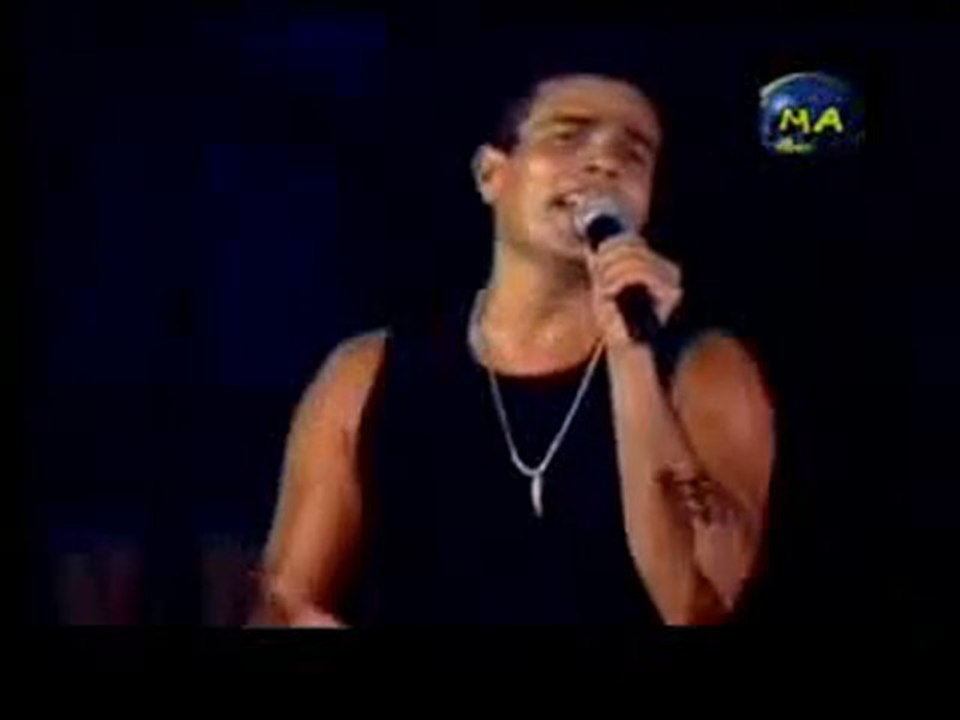 ♥♪Amr Diab  ♥♪wahechtini ♥♪