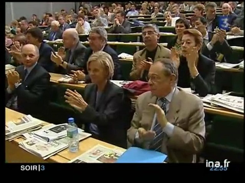 Journées parlementaires PS : les socialistes veulent devenir une opposition ferme