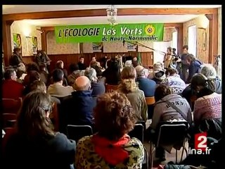 [Dominique Voynet en campagne]