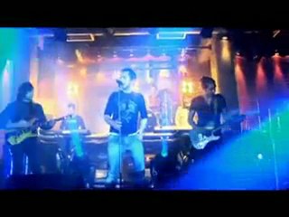 ΧΡΗΣΤΟΣ ΔΡΟΥΓΚΑΣ-ΜΑΖΙ ΣΟΥ ΤΑΞΙΔΕΥΩ (Video Clip)